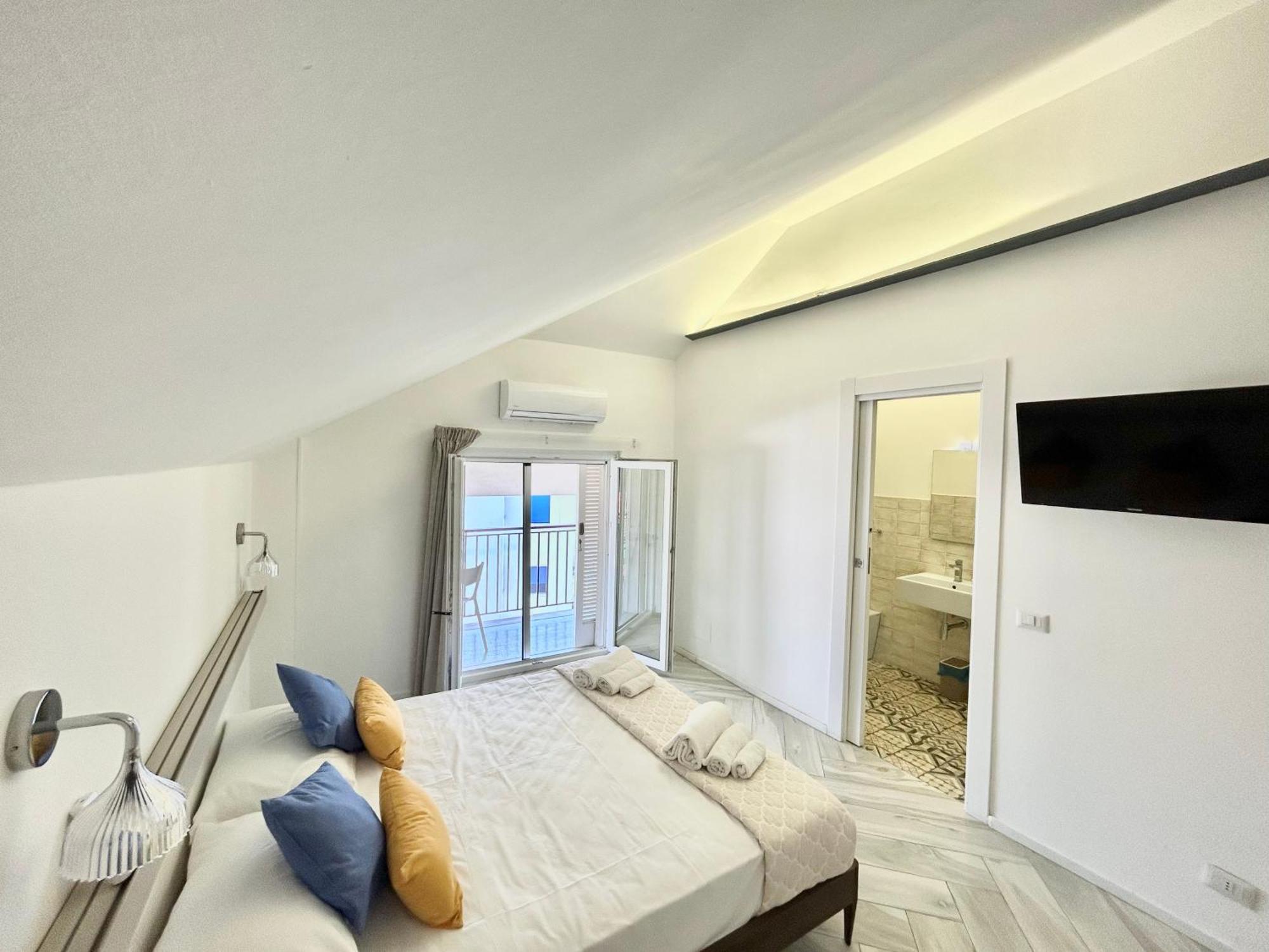 Luisella Bed & Breakfast Gaeta Exterior foto
